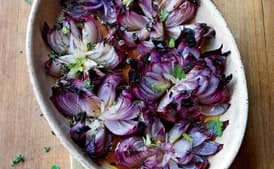 Roasted Red Onion Flowers