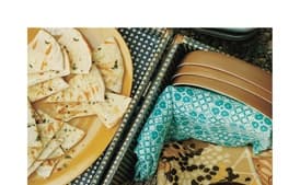 Roasted Red Pepper and Walnut Spread