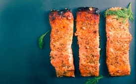 Salmon Glazed with Honey and Mustard
