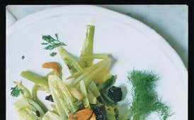 Sautéed Fennel with Almonds, Raisins, and Saffron