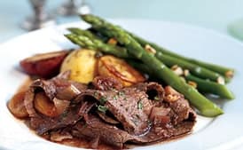 Spiced Brisket with Leeks and Dried Apricots