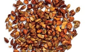 Spiced Pumpkin Seed and Cashew Crunch