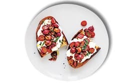 Spicy Grape-Ricotta Crostini