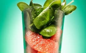Spinach-Avocado Smoothie with Grapefruit