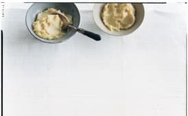 Steak with Lemongrass Peppercorn Sauce