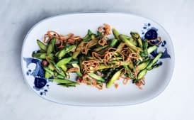 Stir-Fried Asparagus With Bacon and Crispy Shallots