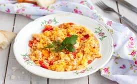 Stir-Fried Egg and Tomato