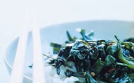 Stir-Fried Garlic Chives with Chile