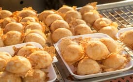 Sweet Rice-Flour and Coconut Cake