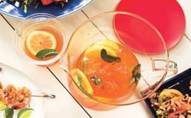 Sweet Tea with Vodka and Lemonade