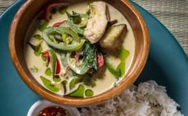 Ultimate Green Curry (Gaeng Khiaw Wan Gai)