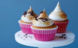Toasted Marshmallow Cupcakes