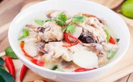 Tom Kha Gai (Chicken Coconut Soup)