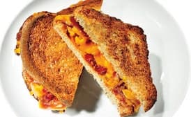 Tomato-Prosciutto Grilled Cheese