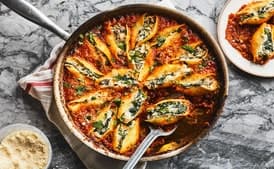 Vegetarian Skillet Stuffed Shells