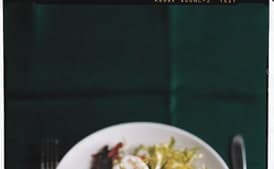 Warm Frisée-Lardon Salade with Poached Eggs in Red-Wine Sauce